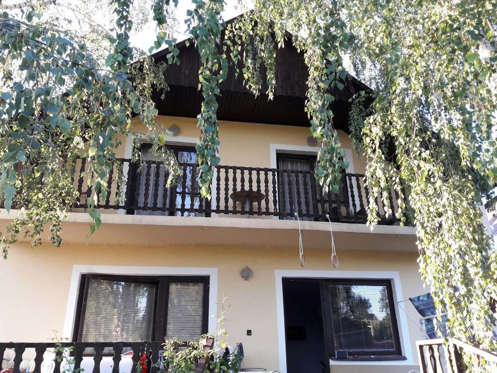 Toldi Apartman Hotel Keszthely Exterior photo